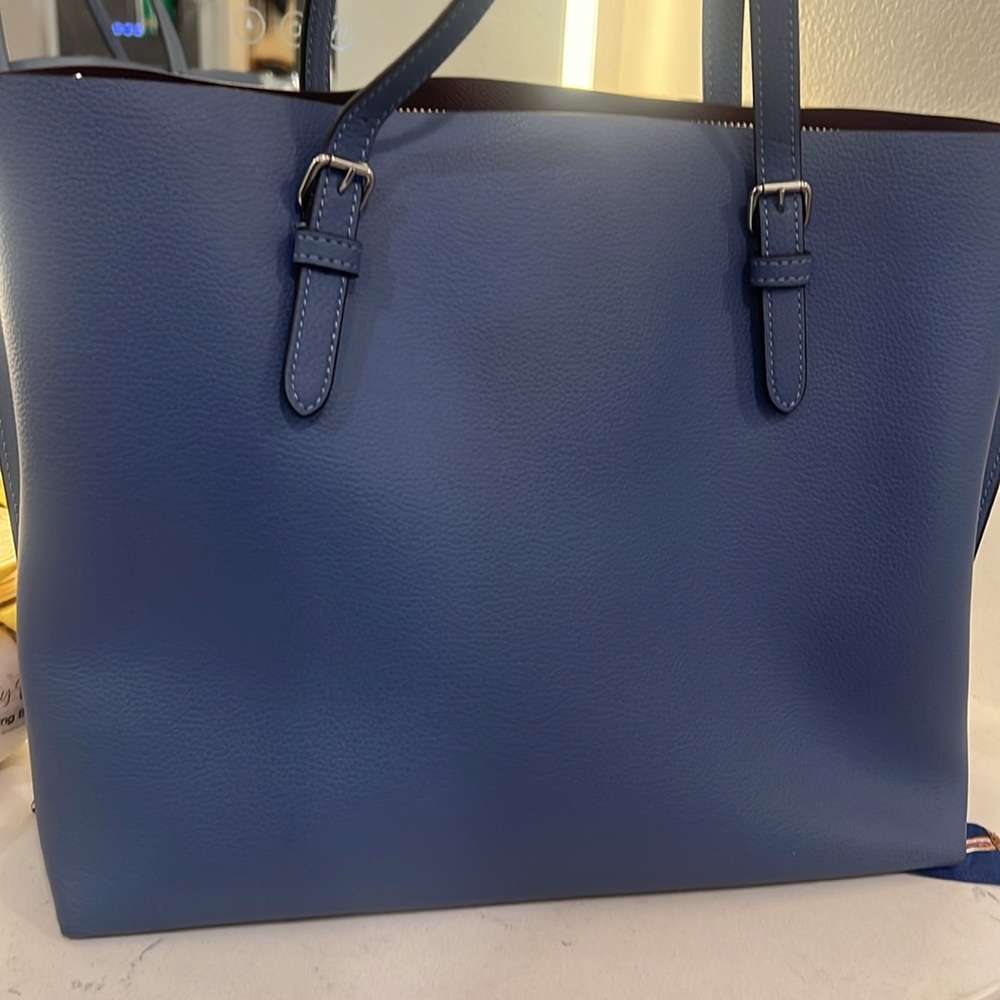 Coach Mollie Blue Tote leather Bag. Silver hardware Retail $378 style 1671 - Picture 13 of 16